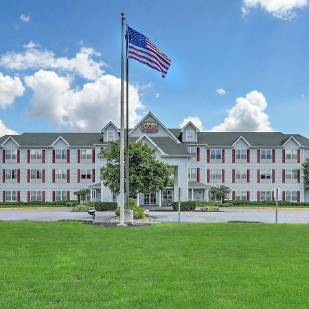 Lancaster Inn & Suites Manheim Exteriér fotografie