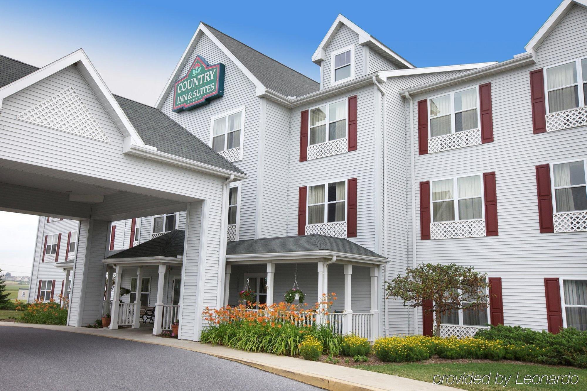 Lancaster Inn & Suites Manheim Exteriér fotografie